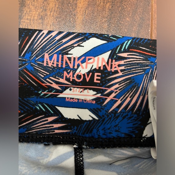 MinkPink women’s large Move 7/8 leggings, feather leaf print, blue orange white - Picture 2 of 12